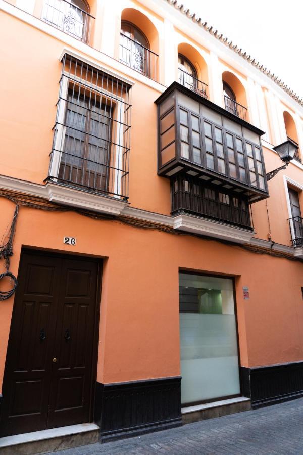 Muy Centrico Apto. En Tipico Patio Sevillano Εξωτερικό φωτογραφία